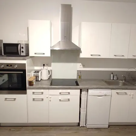 Luxury, Peaceful 3 Bedroom Family